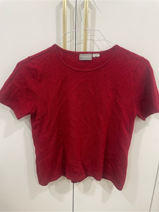 Liz Claiborne Tops - Liz Claiborne Deep Red Short Sleeve Knit Top